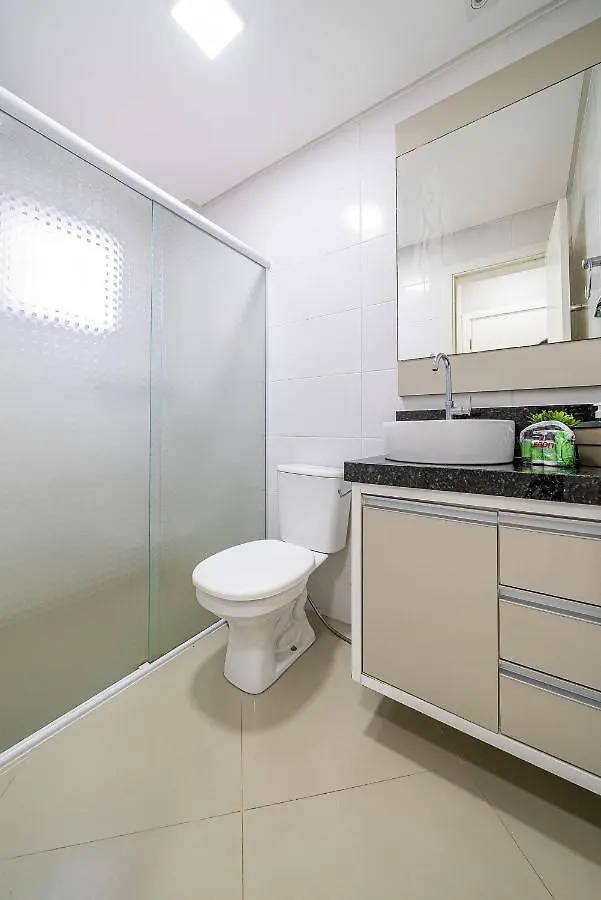 250 - Apartamento Completo Com 3 Quartos Em Santa Catarina Proximo Do Mar Bombinhas 0*,