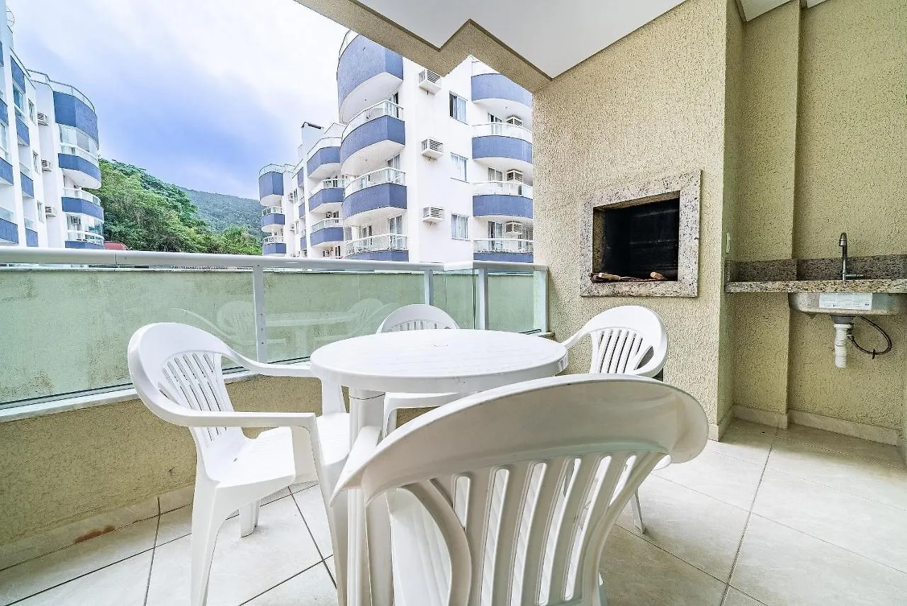 250 - Apartamento Completo Com 3 Quartos Em Santa Catarina Proximo Do Mar Bombinhas